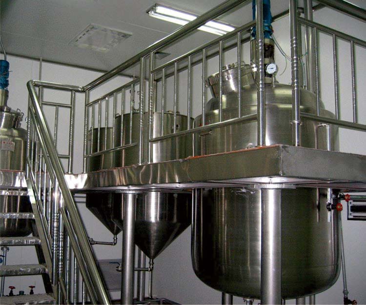 中藥（yào）酒精沉澱罐（guàn）