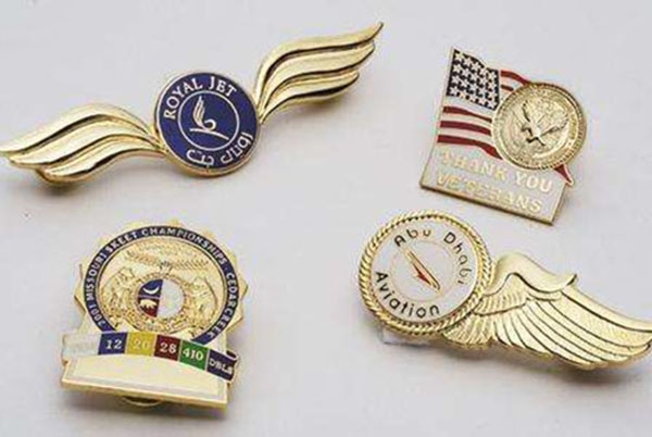 定製徽（huī）章紀念幣怎麽保存？