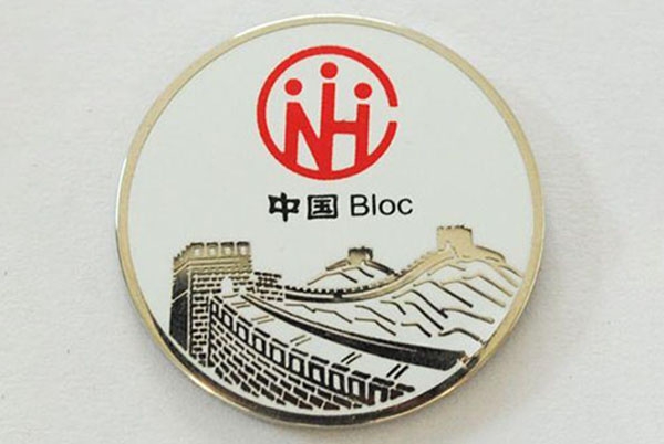 定製徽章，傳遞著你我之間的情誼（yì）！