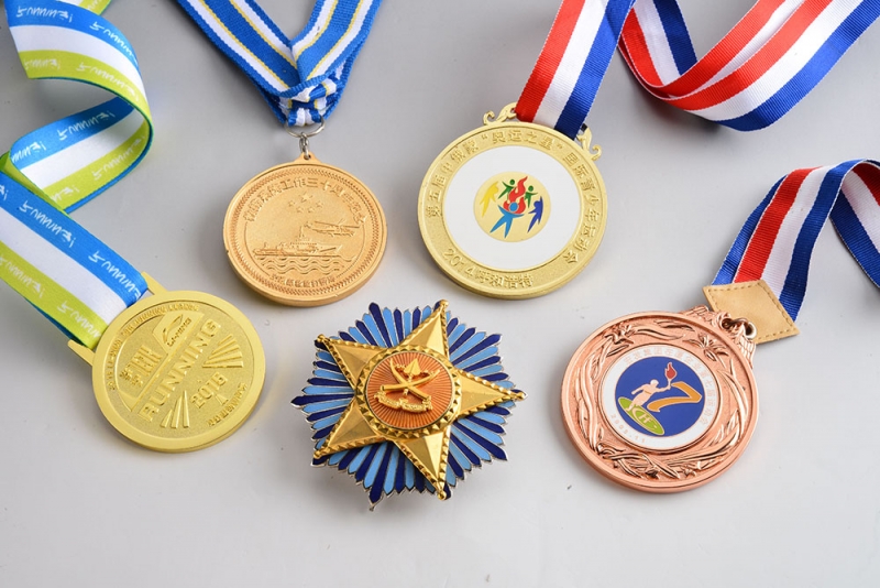 金屬徽章的材質有哪些-北京徽章定製廠家