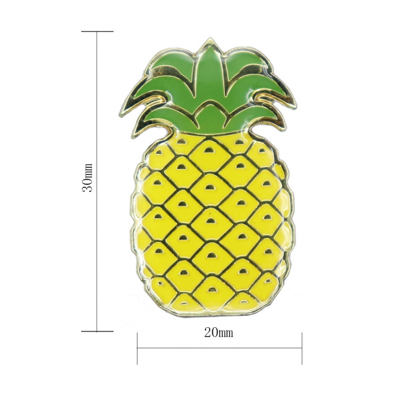 水果（guǒ）菠蘿徽章