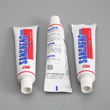 白（bái）色LED導熱矽脂高導熱（rè）膏散熱矽脂不固化1.5係數（shù）LED散（sàn）熱膏