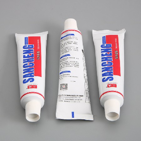 3.0係數（shù）LED散（sàn）熱膏 灰色LED導熱矽脂現貨 高導熱膏散熱矽（guī）脂不固化